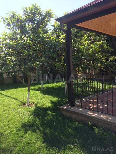 7 otaqlı həyət evi/bağ evi - Novxanı q. - 450 m² (9)