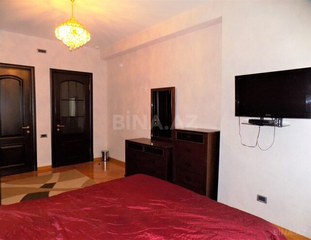 4-комн. новостройка - м. 28 мая - 200 м² (17)