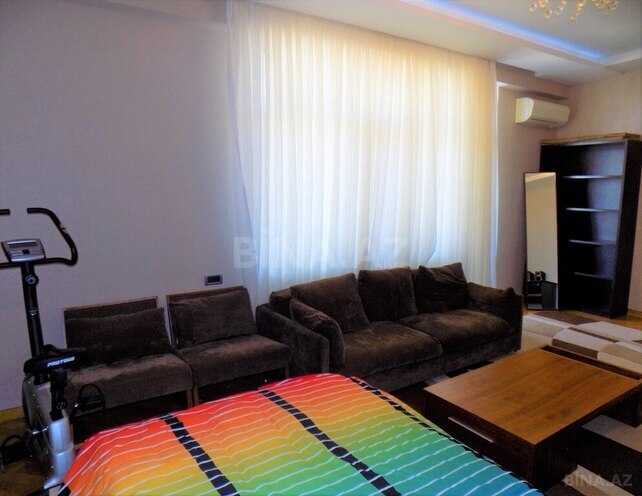 4-комн. новостройка - м. 28 мая - 200 м² (23)