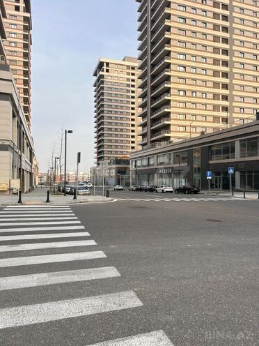 Satılır  obyekt 673 m², Ağ şəhər q., photo 1 from 10