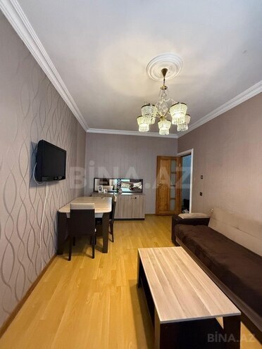 2-комн. вторичка - м. Иншаатчылар - 65 м² (8)
