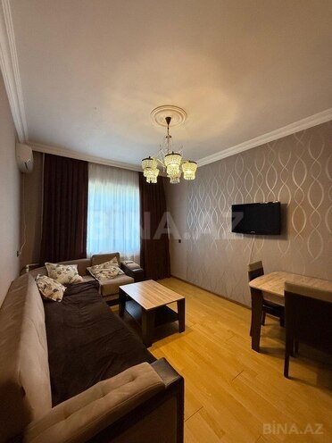 2-комн. вторичка - м. Иншаатчылар - 65 м² (1)
