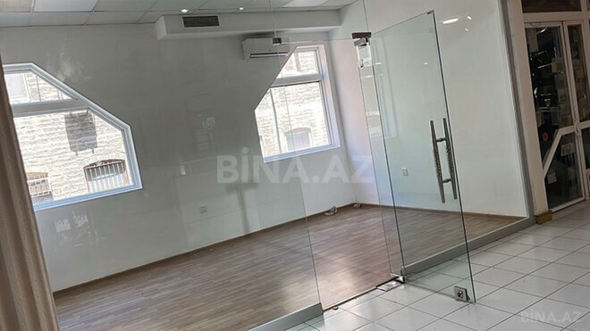 1-комн. офис - м. Сахил - 25 м² (1)