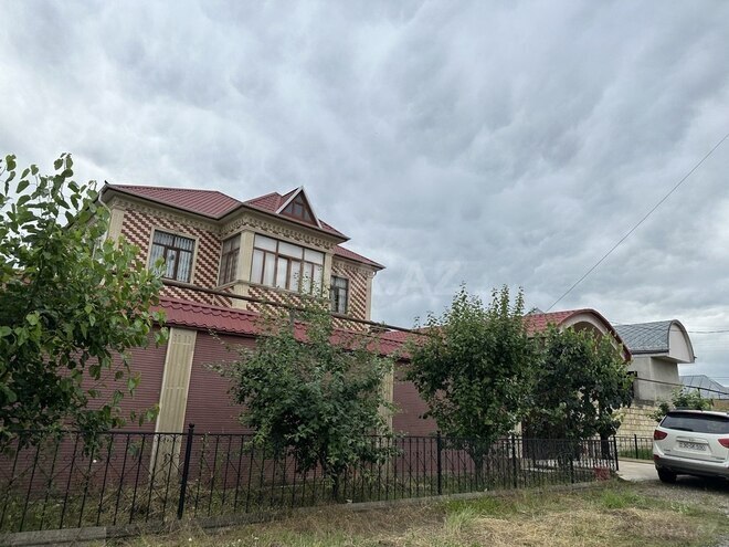 3-комн. дом/дача - Губа - 300 м² (1)
