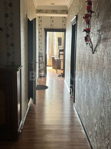 3-комн. новостройка - м. 8 ноября - 125 м² (2)
