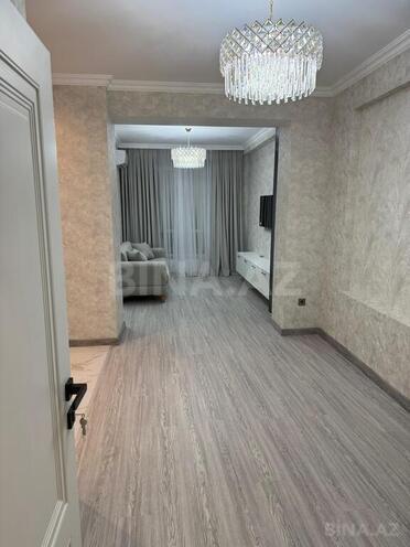 3-комн. вторичка - м. Элмляр Академиясы - 75 м² (2)