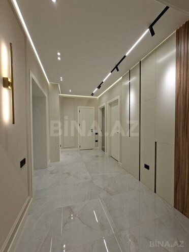 3-комн. новостройка - м. 8 ноября - 106 м² (11)