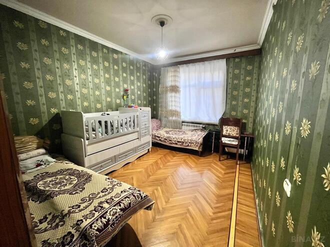3 otaqlı köhnə tikili - Həzi Aslanov m. - 66 m² (25)