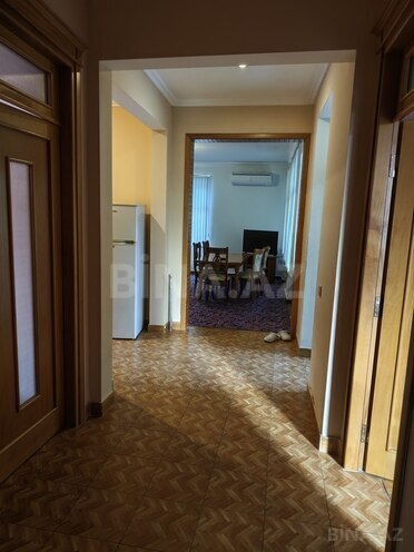 2 otaqlı həyət evi/bağ evi - Qəbələ - 160 m² (12)