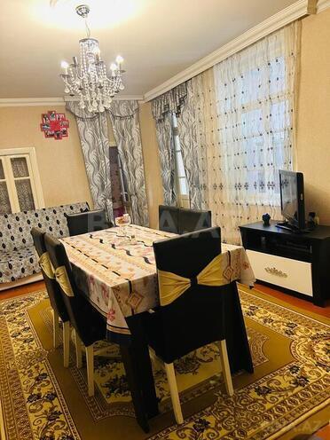 7 otaqlı həyət evi/bağ evi - Hökməli q. - 200 m² (10)