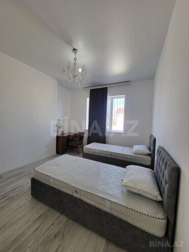 6 otaqlı həyət evi/bağ evi - Xaçmaz - 350 m² (23)