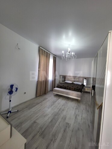 6 otaqlı həyət evi/bağ evi - Xaçmaz - 350 m² (17)
