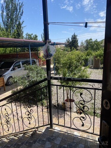 5 otaqlı həyət evi/bağ evi - Qaraçuxur q. - 130 m² (2)