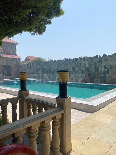 4 otaqlı həyət evi/bağ evi - Novxanı q. - 200 m² (3)