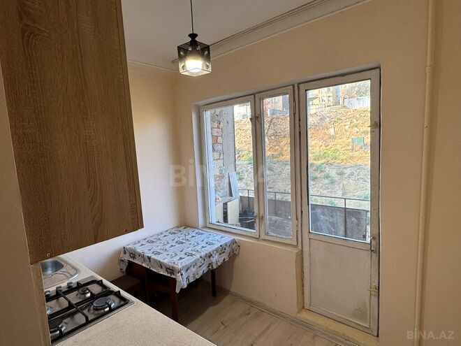 2 otaqlı köhnə tikili - Həzi Aslanov q. - 60 m² (2)