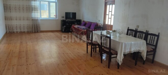 6 otaqlı həyət evi/bağ evi - Gəncə - 140 m² (1)