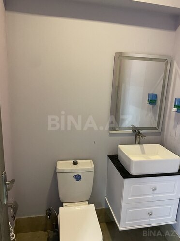 Obyekt - Neftçilər m. - 370 m² (21)