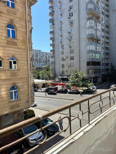3 otaqlı yeni tikili - Memar Əcəmi m. - 128 m² (15)