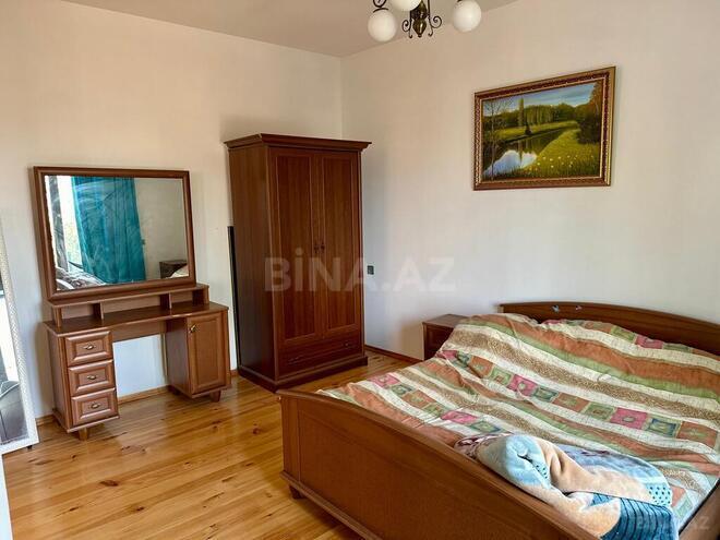 4 otaqlı həyət evi/bağ evi - Novxanı q. - 180 m² (19)