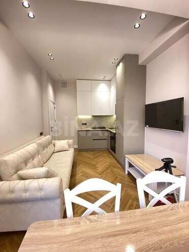 İcarəyə verilir 2 otaqlı yeni tikili 60 m², 8 Noyabr m., photo 4 from 18