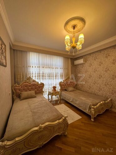 İcarəyə verilir 3 otaqlı yeni tikili 150 m², 28 May m., photo 12 from 32