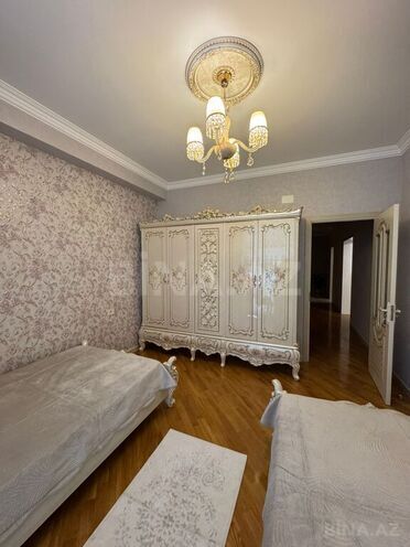 İcarəyə verilir 3 otaqlı yeni tikili 150 m², 28 May m., photo 13 from 32