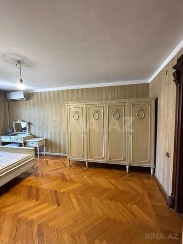 İcarəyə verilir 3 otaqlı köhnə tikili 80 m², Gənclik m., photo 3 from 11