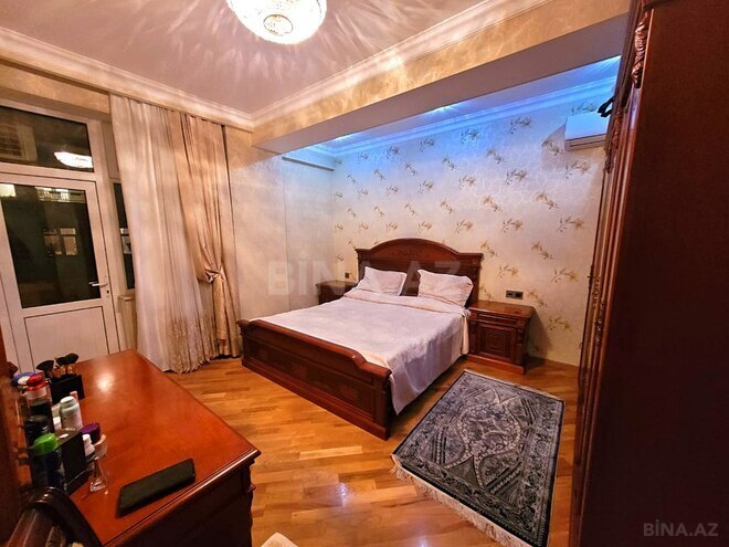 Продаётся 3-комн. новостройка 106 м², м. Кара Караев, photo 17 from 32