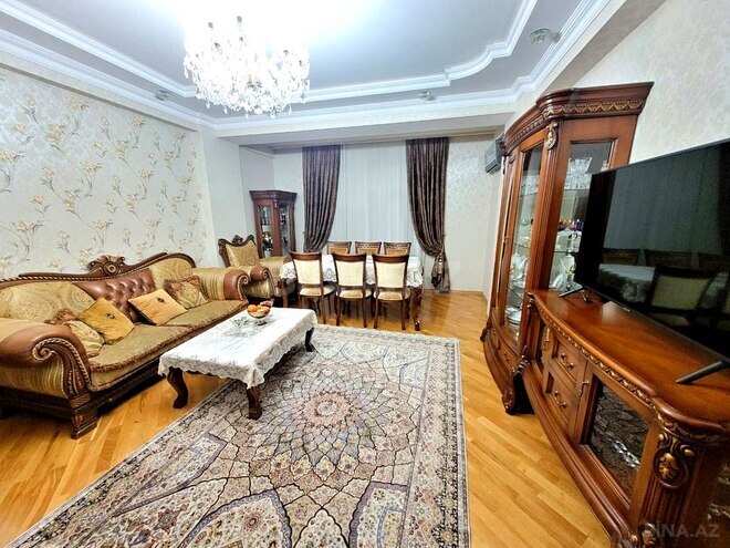 Продаётся 3-комн. новостройка 106 м², м. Кара Караев, photo 8 from 32