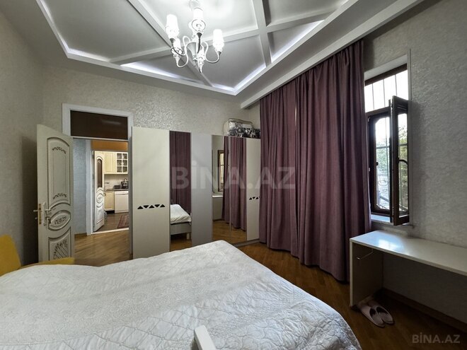 Satılır 6 otaqlı həyət evi/bağ evi 280 m², Qaraçuxur q., photo 20 from 32