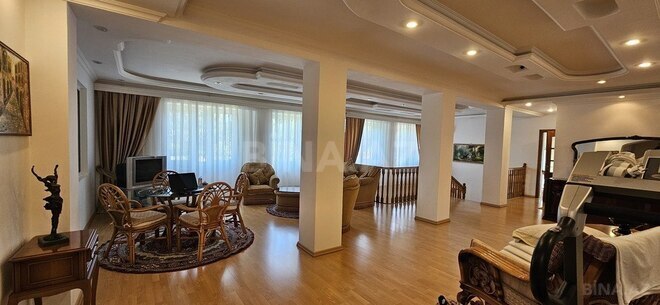 Satılır 7 otaqlı həyət evi/bağ evi 390 m², Mərdəkan q., photo 21 from 26