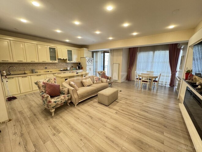 Сдаётся 3-комн. новостройка 115 м², м. Шах Исмаил Хатаи, photo 1 from 24