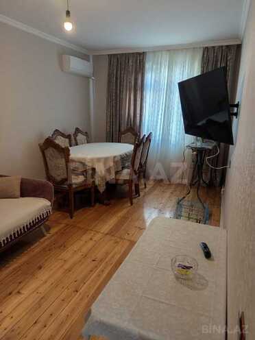 Satılır 3 otaqlı köhnə tikili 80 m², Yeni Günəşli q., photo 1 from 17