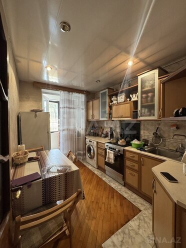 Продаётся 3-комн. вторичка 90 м², Ясамальский р., photo 13 from 16