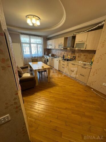 Продаётся 3-комн. новостройка 156 м², м. Низами, photo 18 from 26