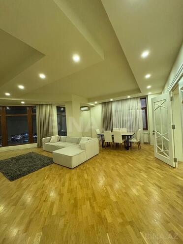 Satılır 6 otaqlı həyət evi/bağ evi 450 m², Badamdar q., photo 8 from 32