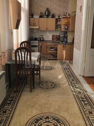 Продаётся 6-комн. вторичка 130.5 м², м. Сахил, photo 9 from 30