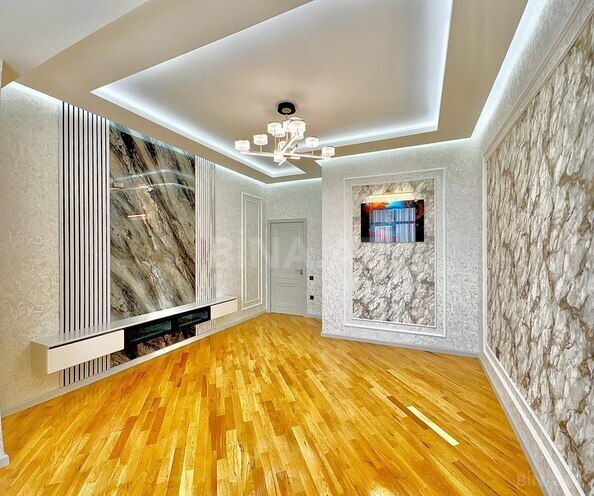 Продаётся 2-комн. новостройка 85 м², м. Кара Караев, photo 8 from 27