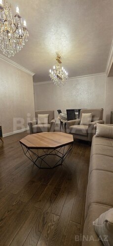 Сдаётся 3-комн. новостройка 145 м², м. 8 ноября, photo 8 from 32