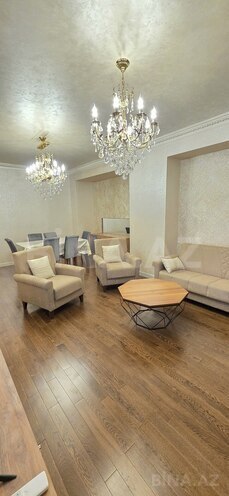 Сдаётся 3-комн. новостройка 145 м², м. 8 ноября, photo 9 from 32