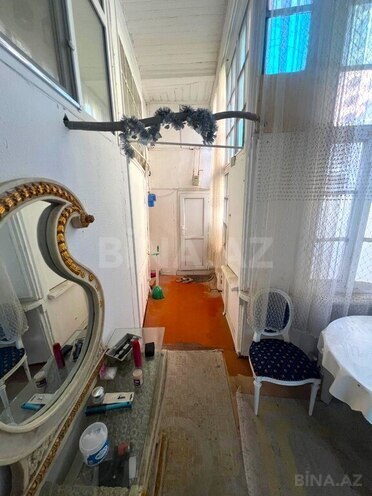 Satılır 2 otaqlı köhnə tikili 45 m², Nizami m., photo 3 from 12