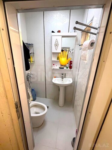 Satılır 2 otaqlı köhnə tikili 45 m², Nizami m., photo 11 from 12