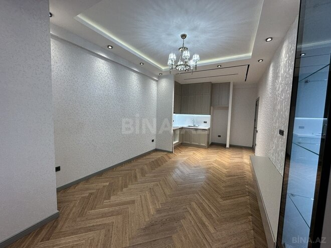 Продаётся 2-комн. новостройка 67 м², м. Элмляр Академиясы, photo 1 from 24
