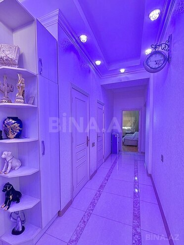 Продаётся 3-комн. новостройка 120 м², м. Кара Караев, photo 4 from 12