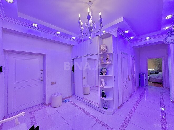 Продаётся 3-комн. новостройка 120 м², м. Кара Караев, photo 11 from 12