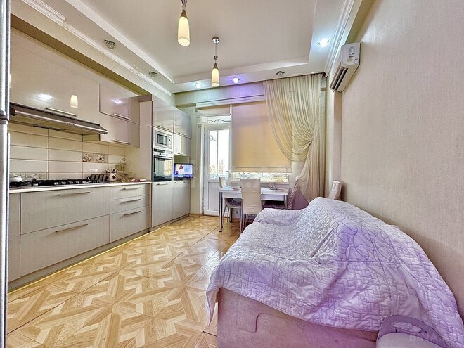 Продаётся 3-комн. новостройка 120 м², м. Кара Караев, photo 7 from 12