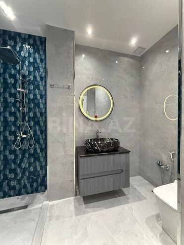 Продаётся 2-комн. вторичка 50 м², м. Низами, photo 9 from 10