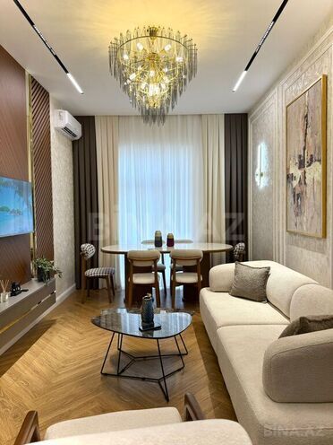 Продаётся 2-комн. вторичка 50 м², м. Низами, photo 4 from 10