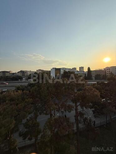 Продаётся 2-комн. вторичка 55 м², м. 20 января, photo 13 from 15