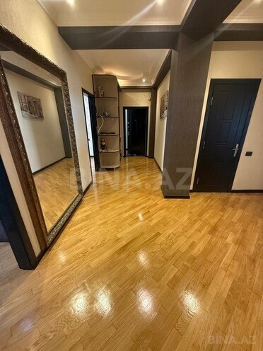 Продаётся 3-комн. новостройка 130 м², м. Иншаатчылар, photo 6 from 16